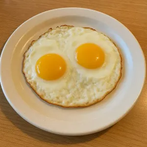 SERVING OF EGGS (BREAKFAST)