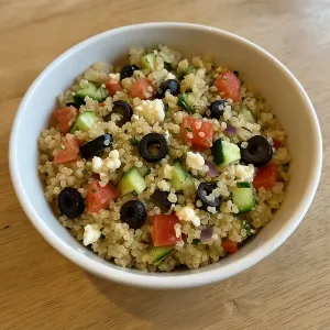 MEDITERRANEAN QUINOA SALAD
