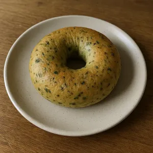 BASIL BAGEL