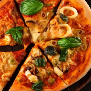 9 INCH MEAT LOVERS PIZZA