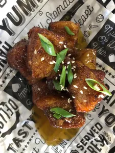 HONEY GARLIC RIBS