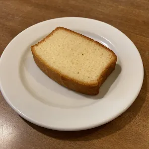 DESSERT OF THE DAY : PLAIN CAKE