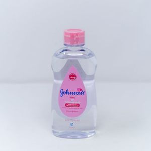 Johnsons Baby Oil 414ml